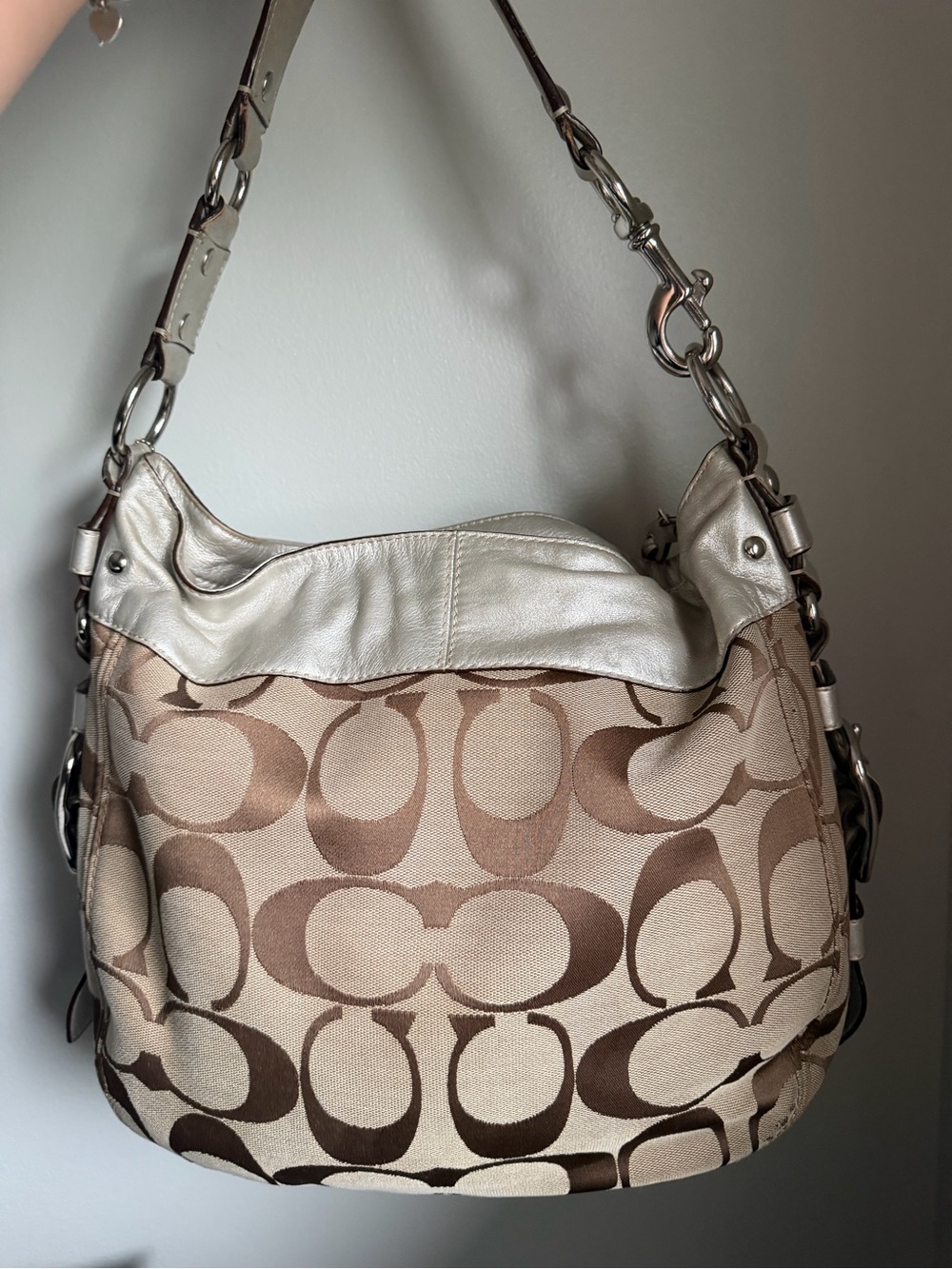 Vintage Coach Signature Hobo Bag - Picture 2 of 10